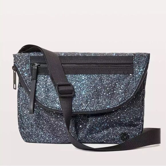 LULULEMON Festival Bag II 5L Mineralize Multi Crossbody Purse Handbag HTF RARE - Picture 1 of 16